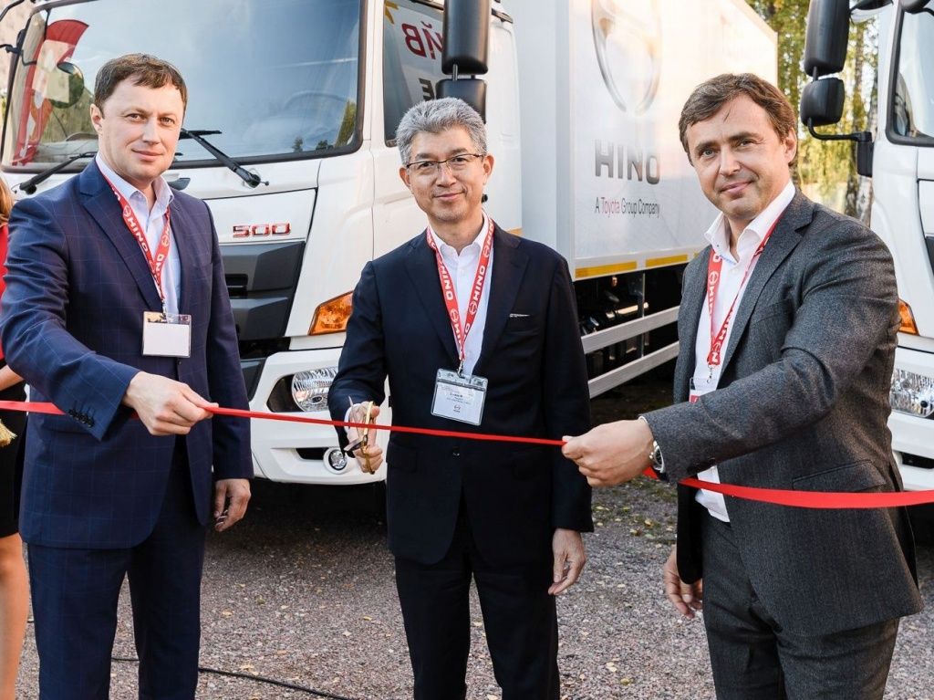 Церемония запуска продаж обновленной модели HINO 500 GH (Евро-5)