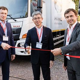Церемония запуска продаж обновленной модели HINO 500 GH (Евро-5)